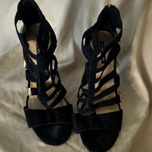 Parker & Sky black, open-toe, strappy heels Sz 11